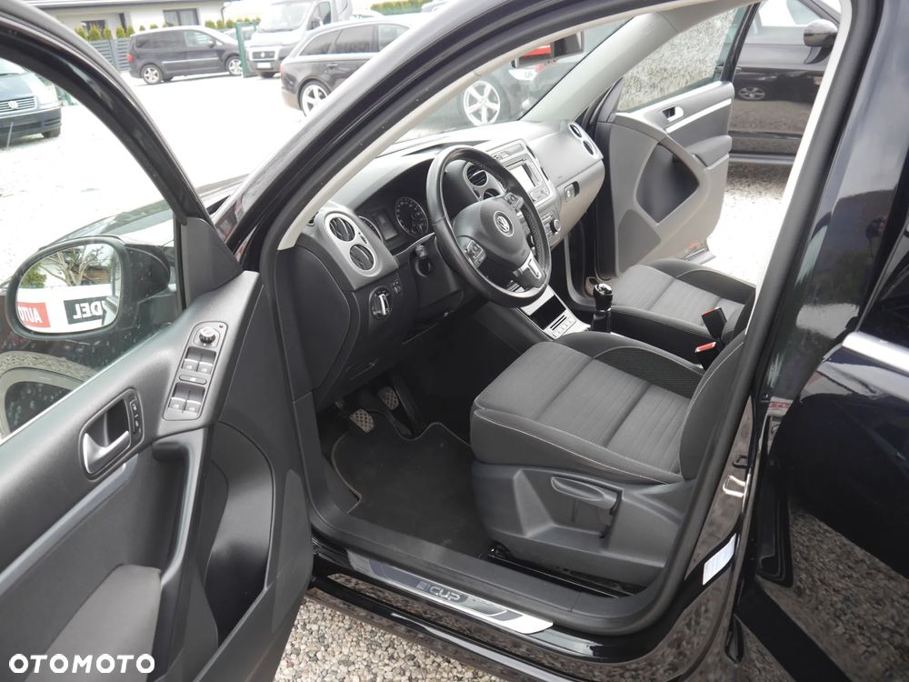 Volkswagen Tiguan 2.0 TDI DPF 4Motion BlueMotion Technology Cup Sport & Style - 5