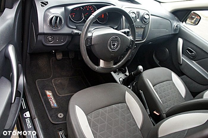 Dacia Sandero Stepway 1.5 dCi Laureate - 16