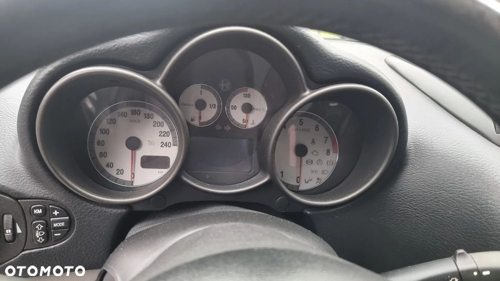 Alfa Romeo GT 2.0JTS Progression - 11