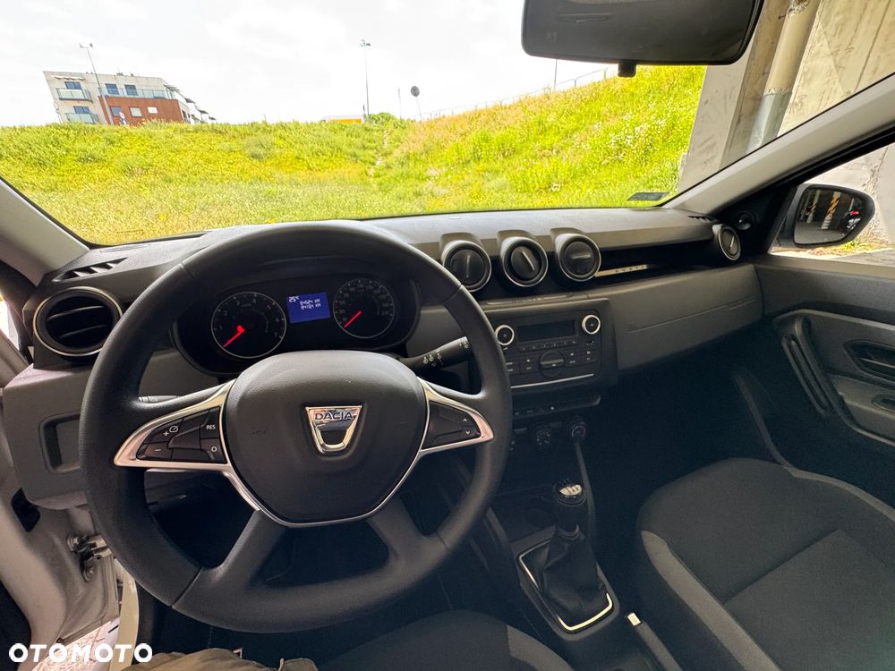 Dacia Duster 1.0 TCe Essential - 12