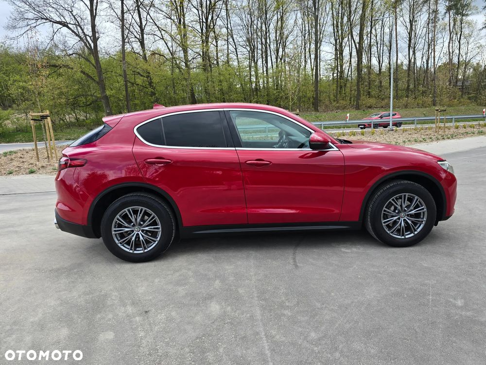 Alfa Romeo Stelvio 2.2 16V AT8 Q4 Lusso - 17