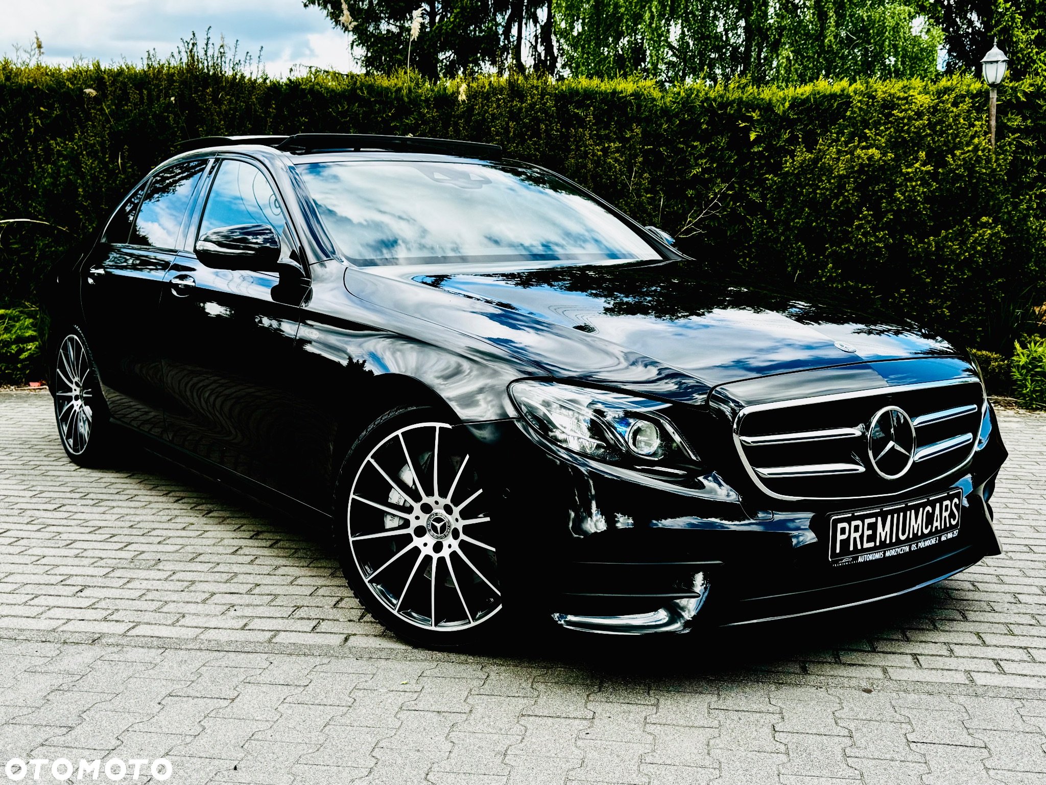 Mercedes-Benz Klasa E 350 9G-TRONIC AMG Line - 10