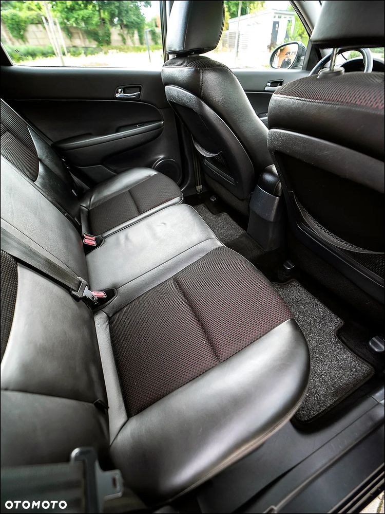 Hyundai i30 - 34