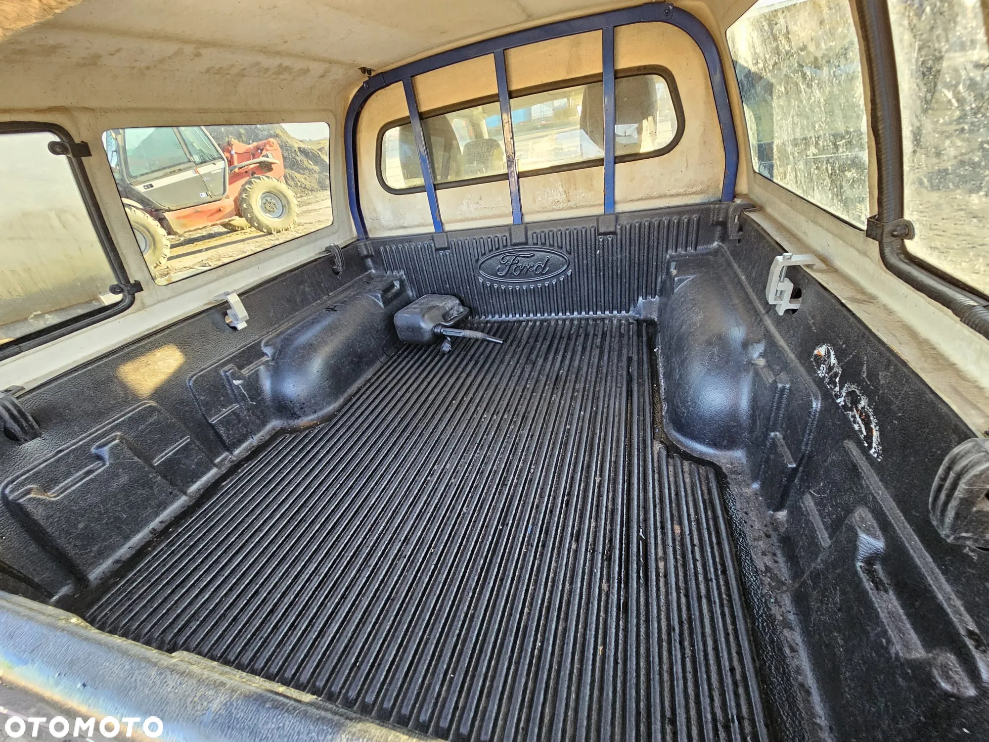Ford Ranger XLT - 9