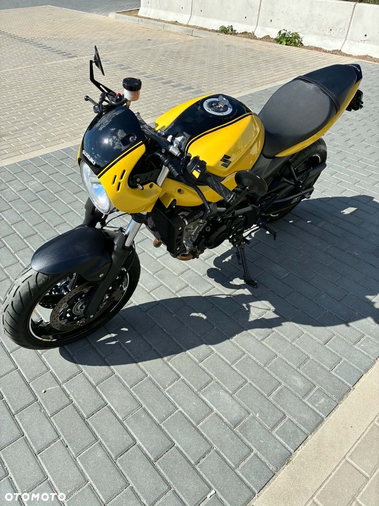 Suzuki SV - 5