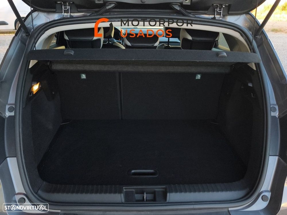 Renault Captur 1.0 TCe Exclusive - 6