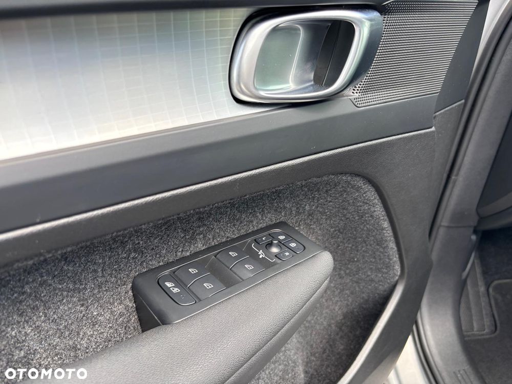 Volvo XC 40 B3 Core - 20