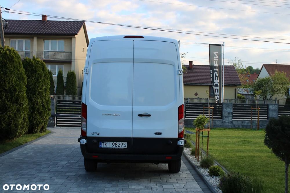 Ford Transit - 12