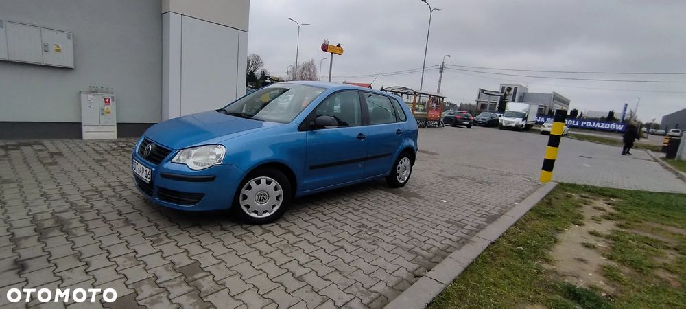 Volkswagen Polo - 1