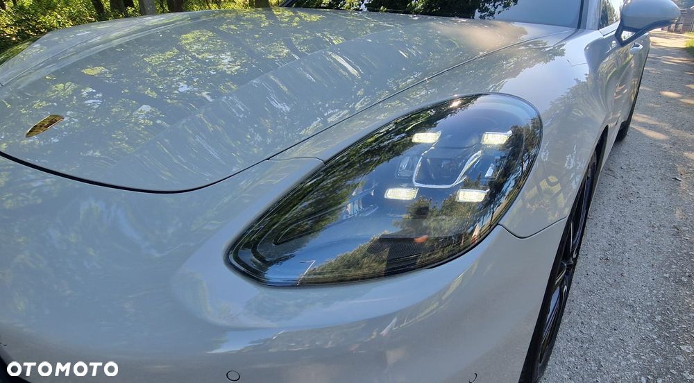 Porsche Panamera 4 - 20