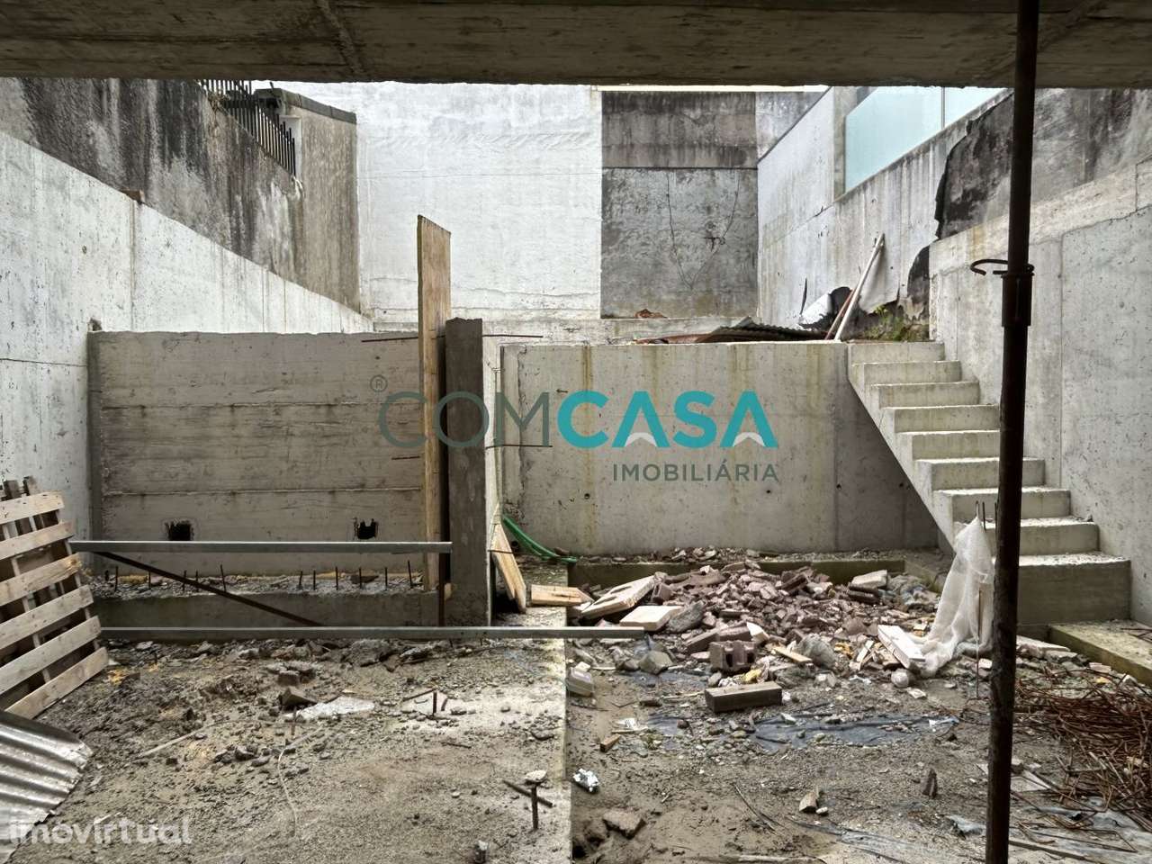 Moradia | V3 suites | piscina descoberta e ginasio | Porto - Grande imagem: 2/29