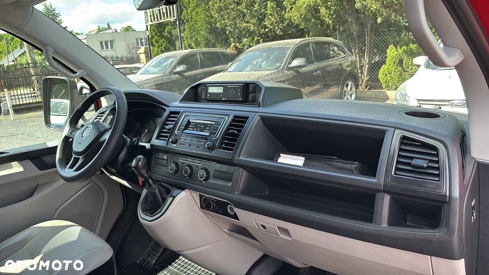 Volkswagen Transporter T6 - 19