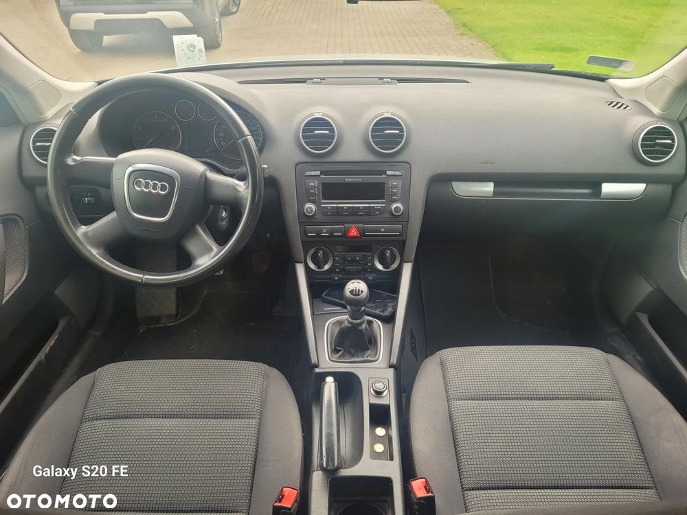 Audi A3 Sportback 1.8T FSI Ambiente - 5