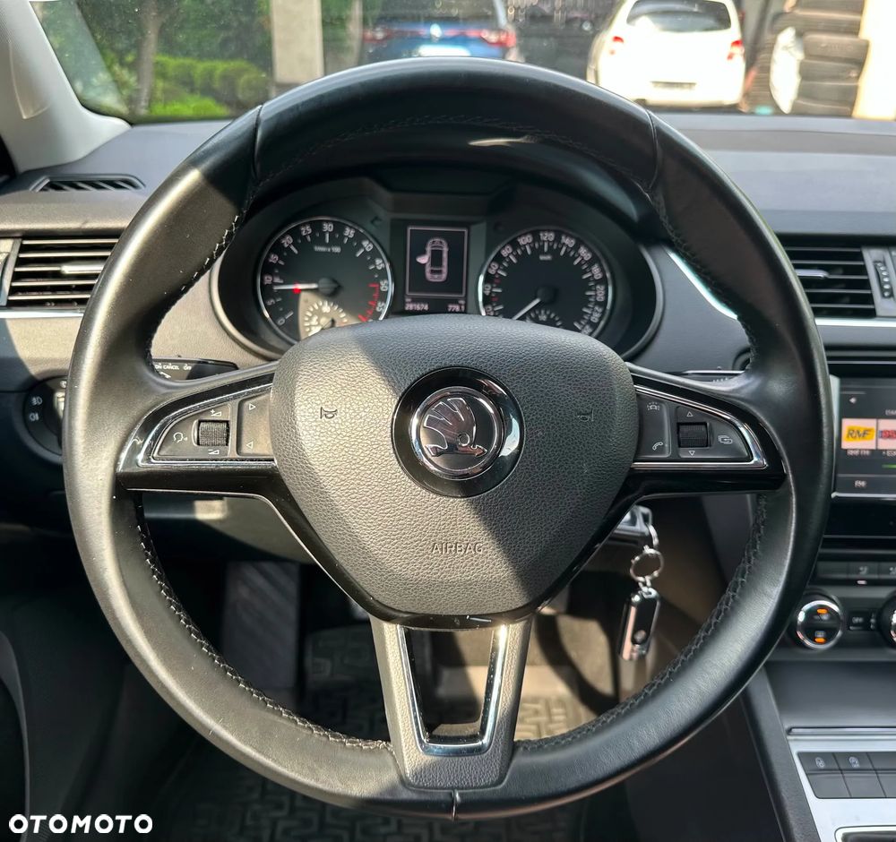 Skoda Octavia 2.0 TDI Style - 12