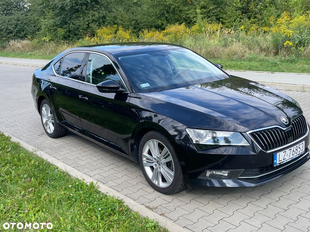 Skoda Superb 2.0 TDI Ambition DSG - 2