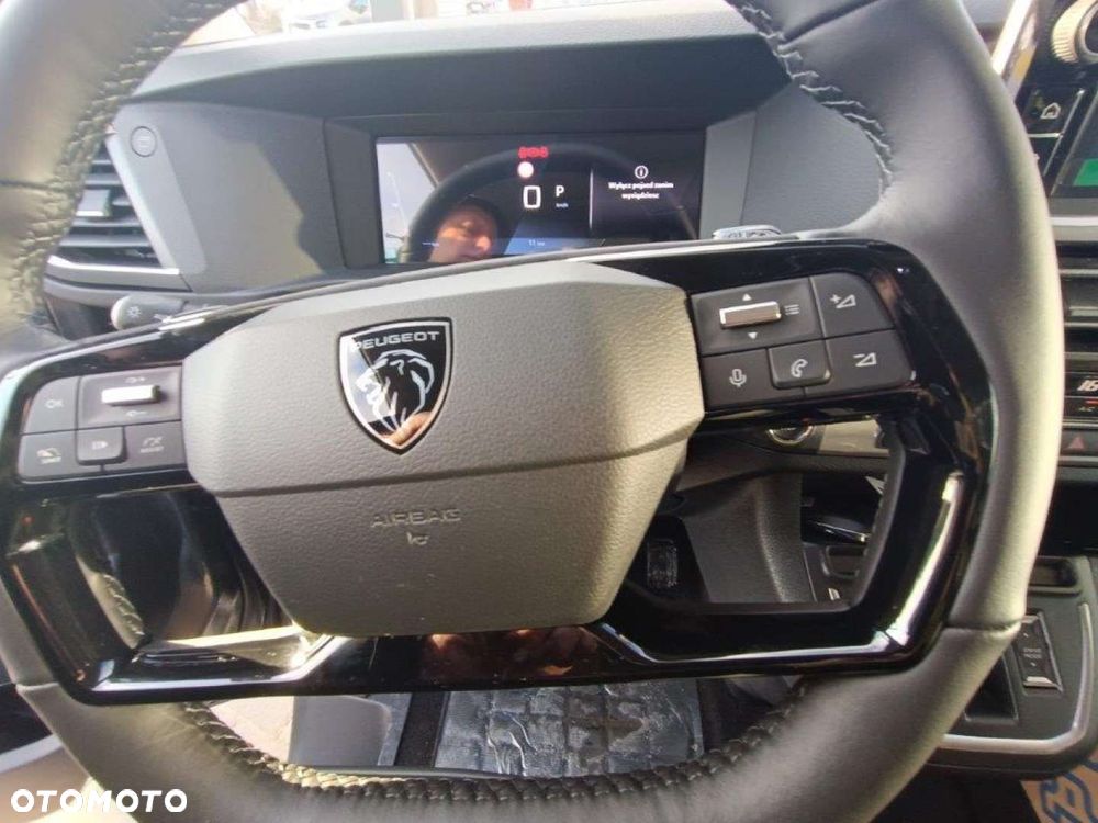 Peugeot Traveller 2.0 BlueHDi Long Business EAT8 - 22