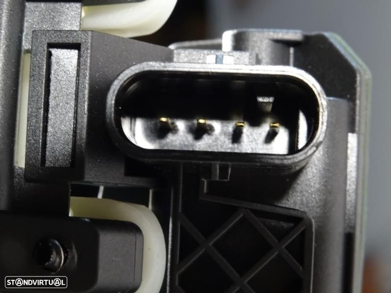 Puxador Da Tampa Da Mala Mercedes-Benz C-Class T-Model (S205)  A166750 - 7