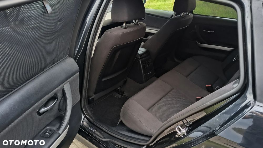 BMW Seria 3 - 12
