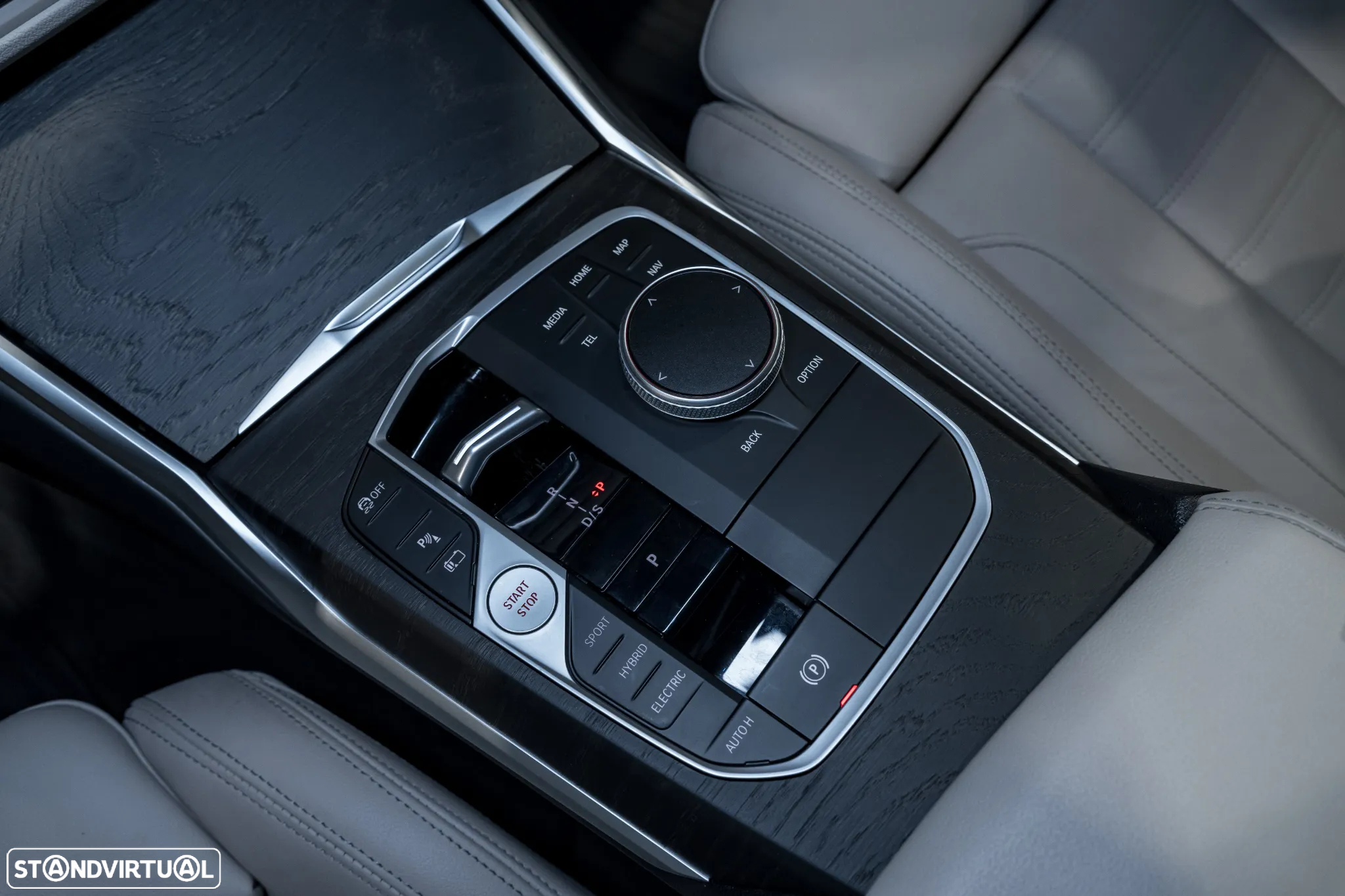 BMW 330 e Touring Pack M Auto - 16