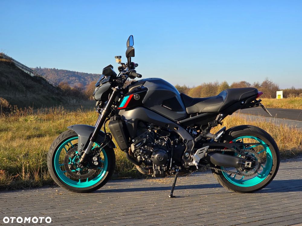 Yamaha MT - 3