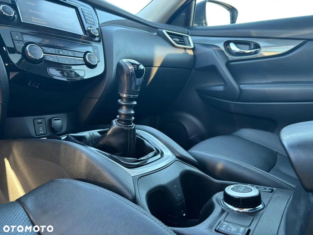 Nissan X-Trail 1.6 DCi Tekna 4WD - 37