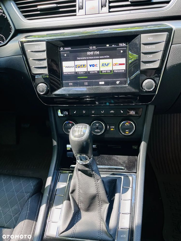 Skoda Superb 2.0 TDI Style - 7