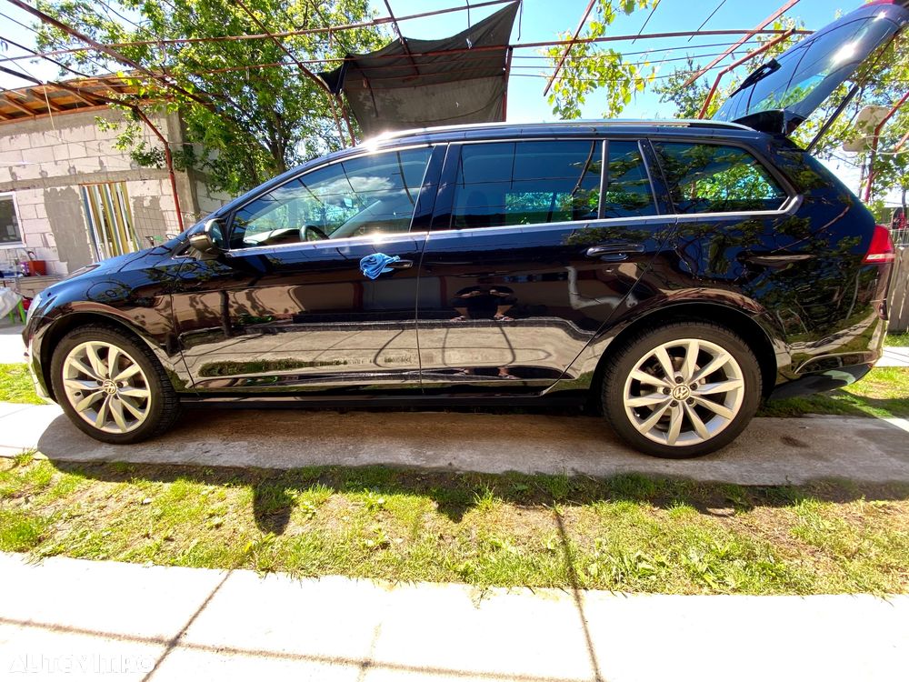 Volkswagen Golf 1.6 TDI DPF Highline - 2