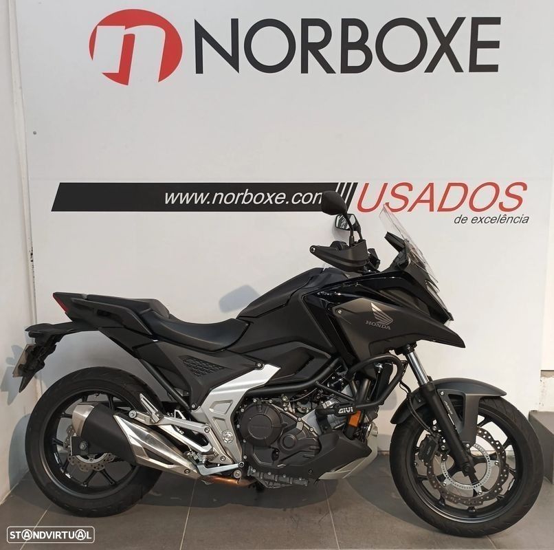Honda NC750X - 1