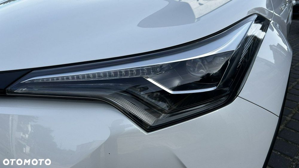 Toyota C-HR - 28