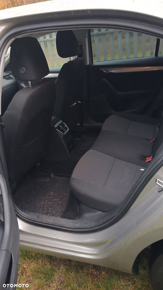 Skoda Octavia - 6