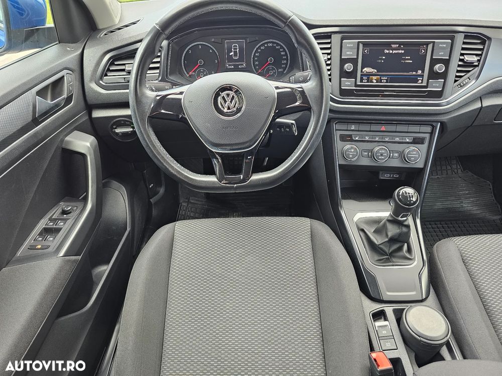 Volkswagen T-Roc - 23