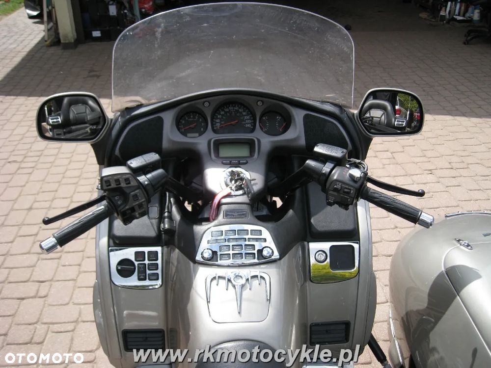 Honda GL - 29