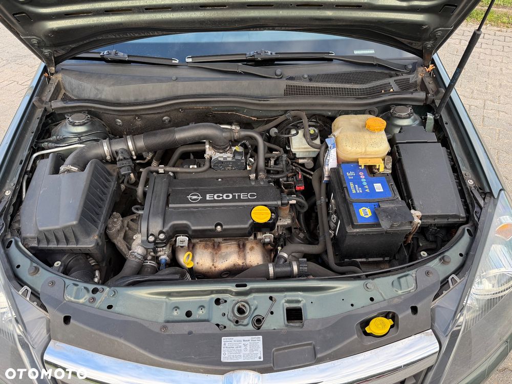 Opel Astra GTC 1.4 Catch me now - 31