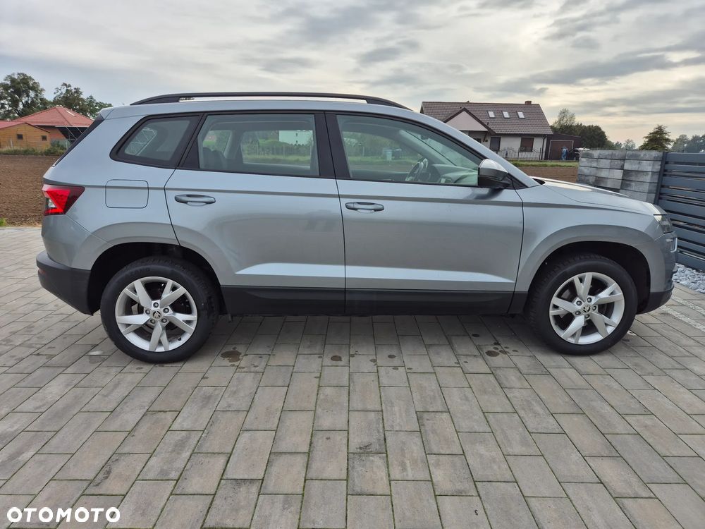 Skoda Karoq 1.5 TSI ACT 4x2 Ambition - 26