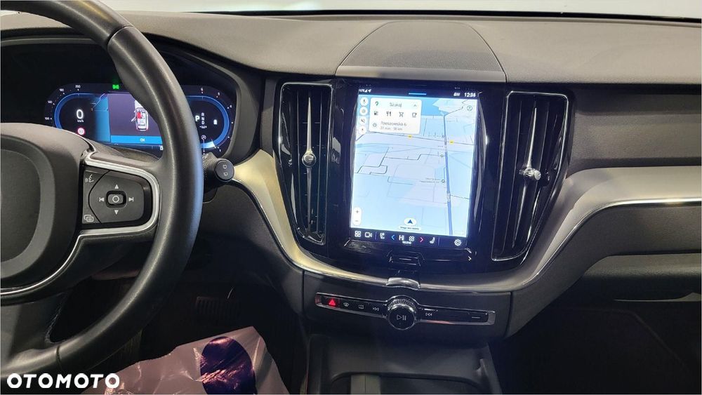 Volvo XC 60 B4 D AWD Core - 14