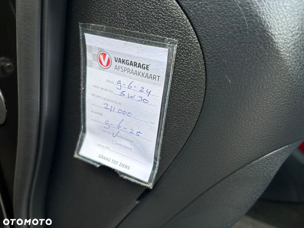 Nissan Juke 1.6 DIG-T 360 - 18