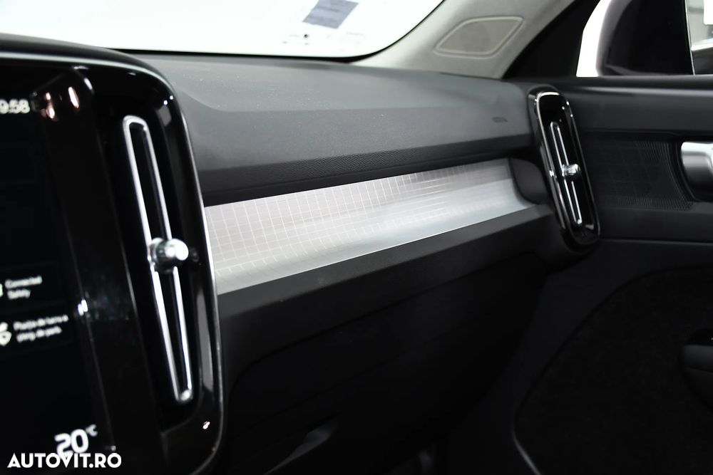 Volvo XC 40 - 30