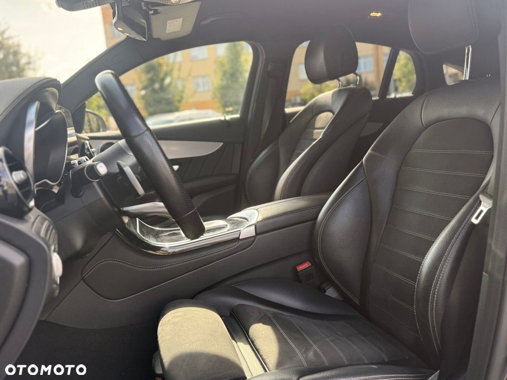 Mercedes-Benz GLC 300 e 4-Matic - 7