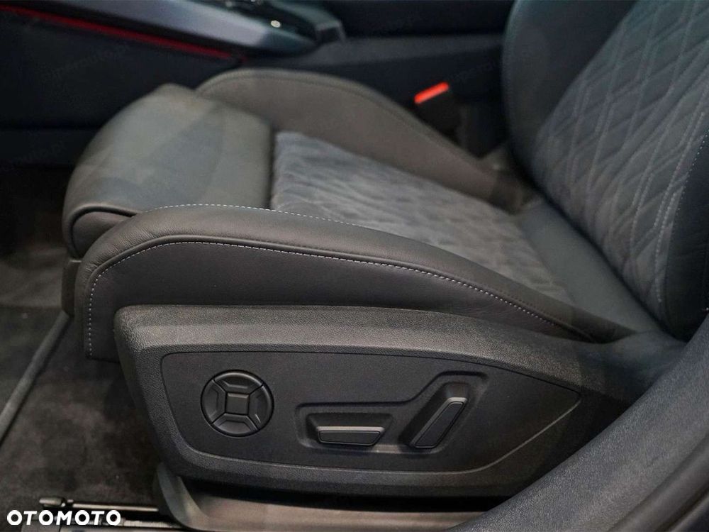 Audi A5 Limousine TDI mHEV Quattro S tronic - 8