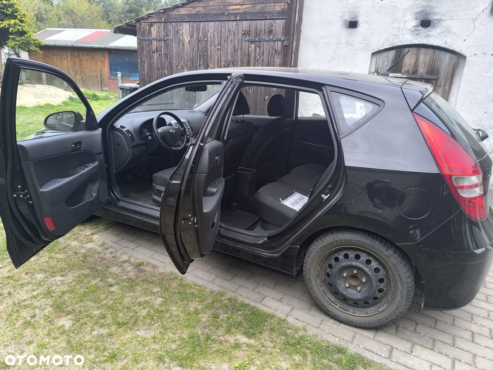 Hyundai i30 1.6 CRDi Blue Classic - 4