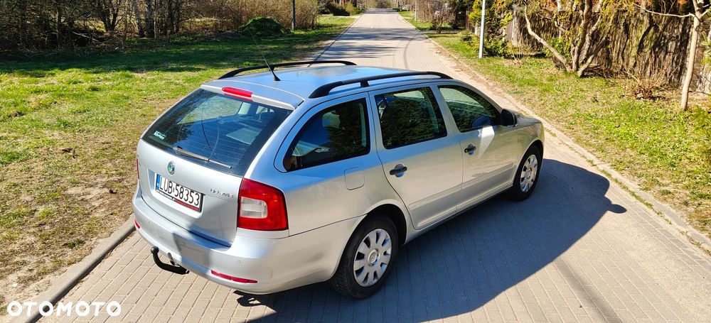 Skoda Octavia 1.6 TDI Ambiente - 4