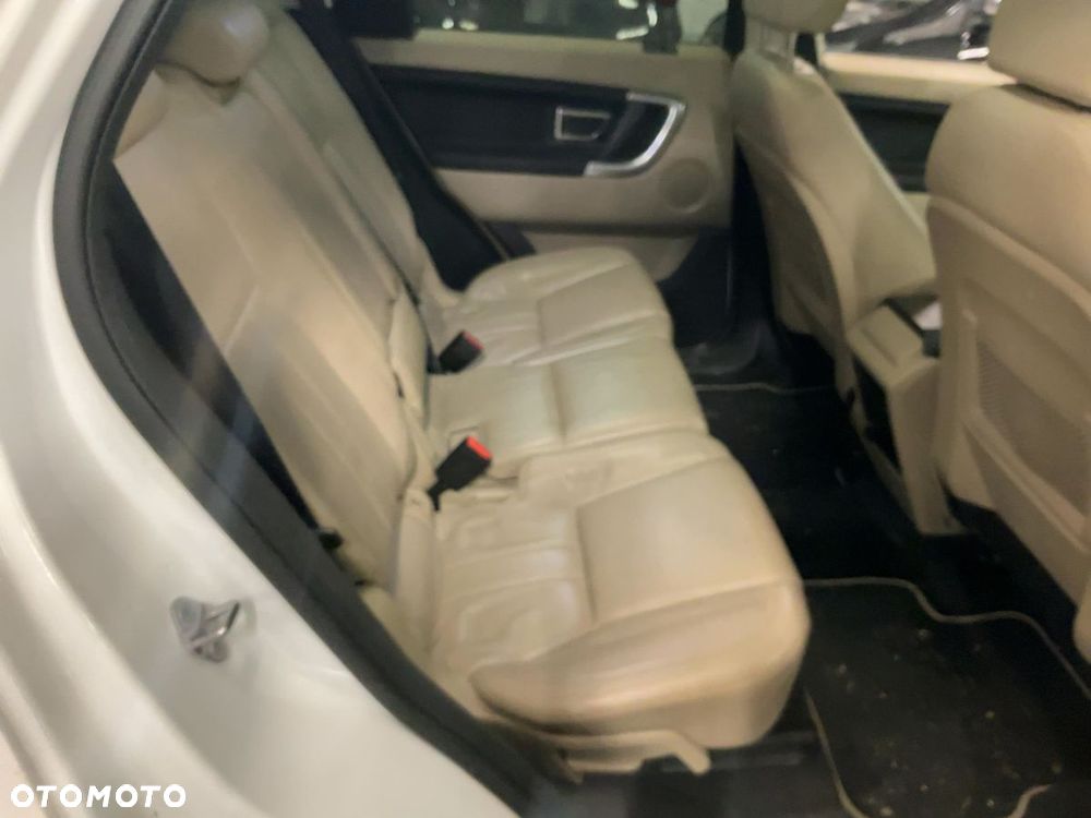 Land Rover Discovery Sport TD4 HSE - 29