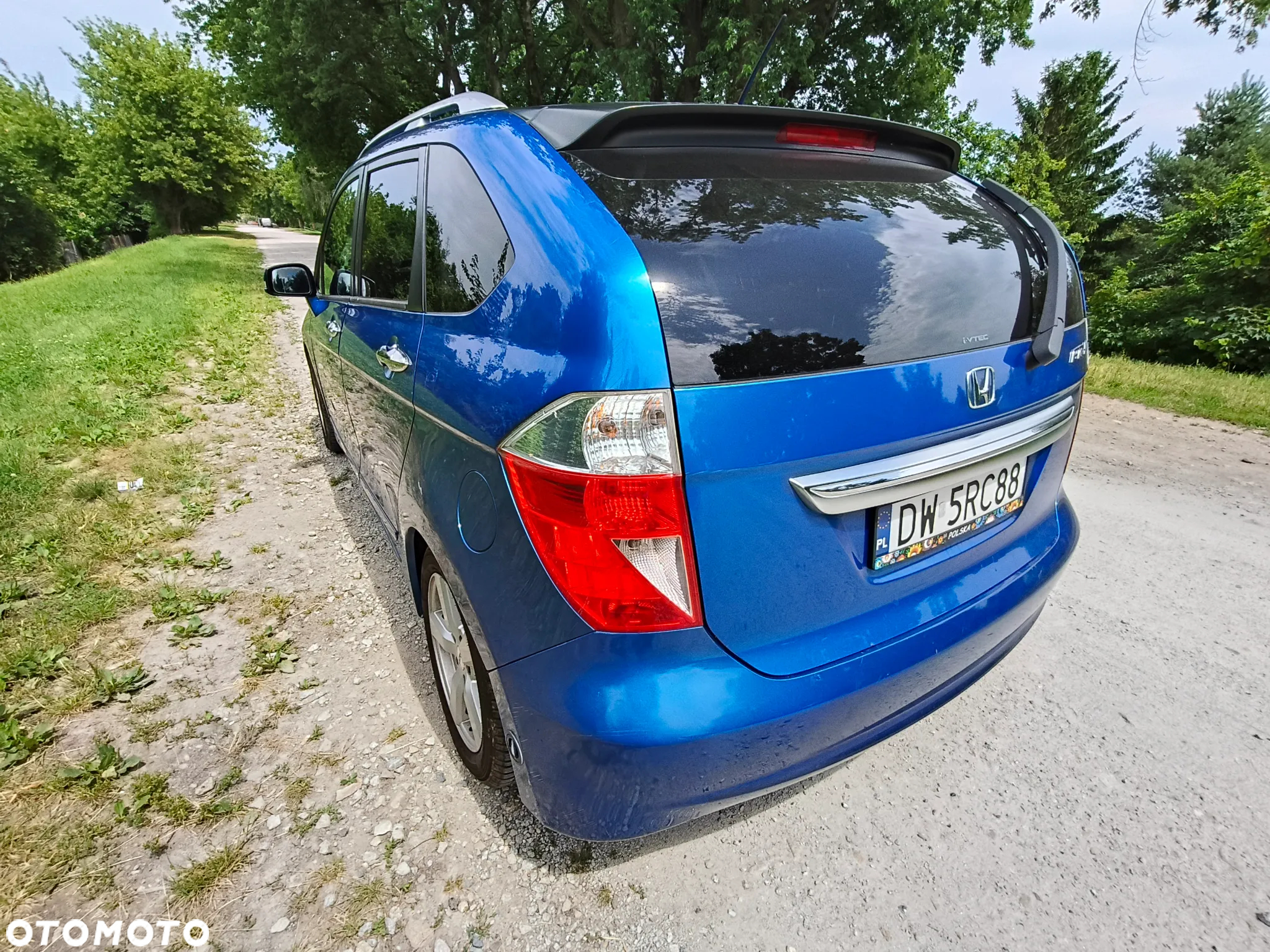 Honda FR-V - 11