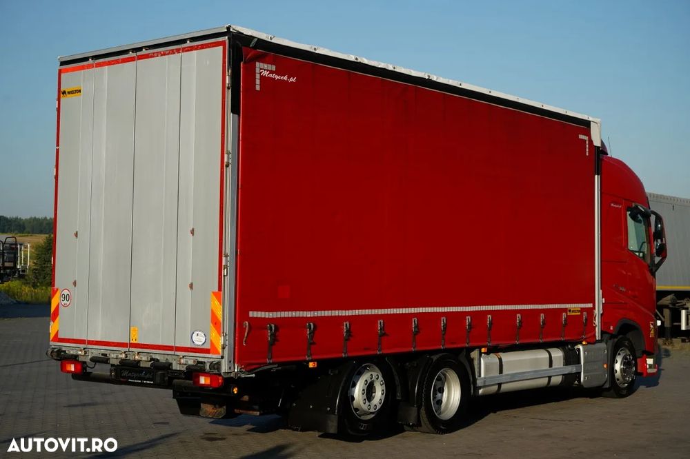 Volvo FH 500 / CORTINĂ / 6x2 / ACOPERIȘ RIDICAT / AER CONDIȚIONAT PARCARE / PUNTE RELAXABILĂ / CONTRACT DE SERVICE GOLD - 4