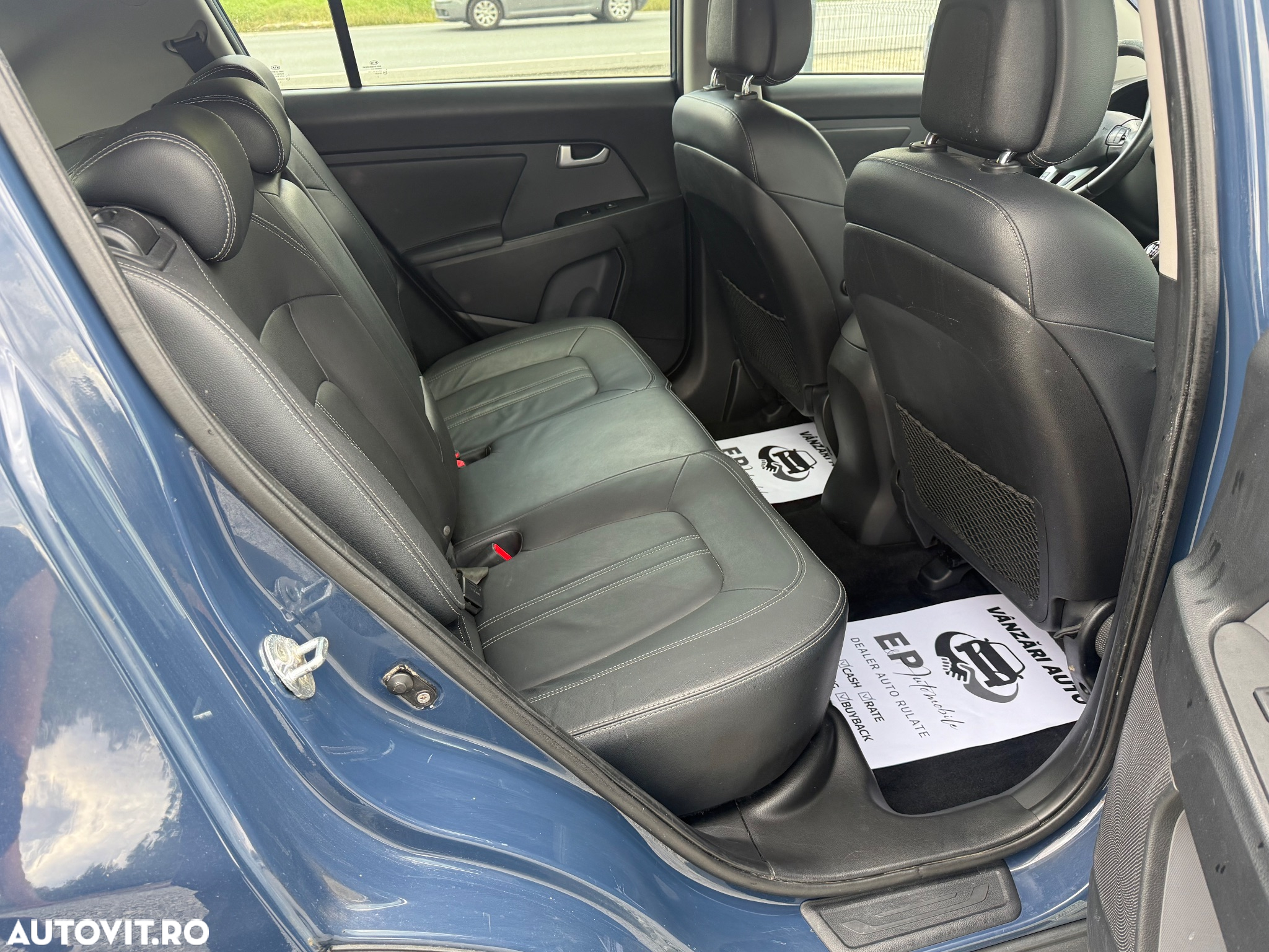 Kia Sportage 1.7 CRDI 2WD Attract - 10