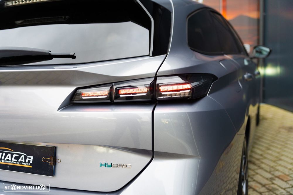 Peugeot 308 SW 180 e-EAT8 Allure - 32