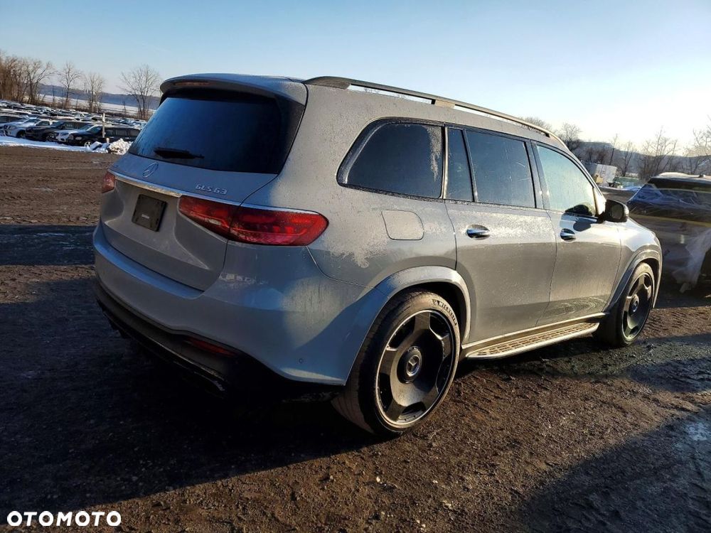 Mercedes-Benz GLS - 10