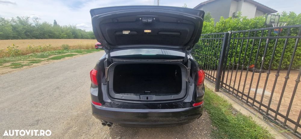 BMW Seria 5 520d - 13
