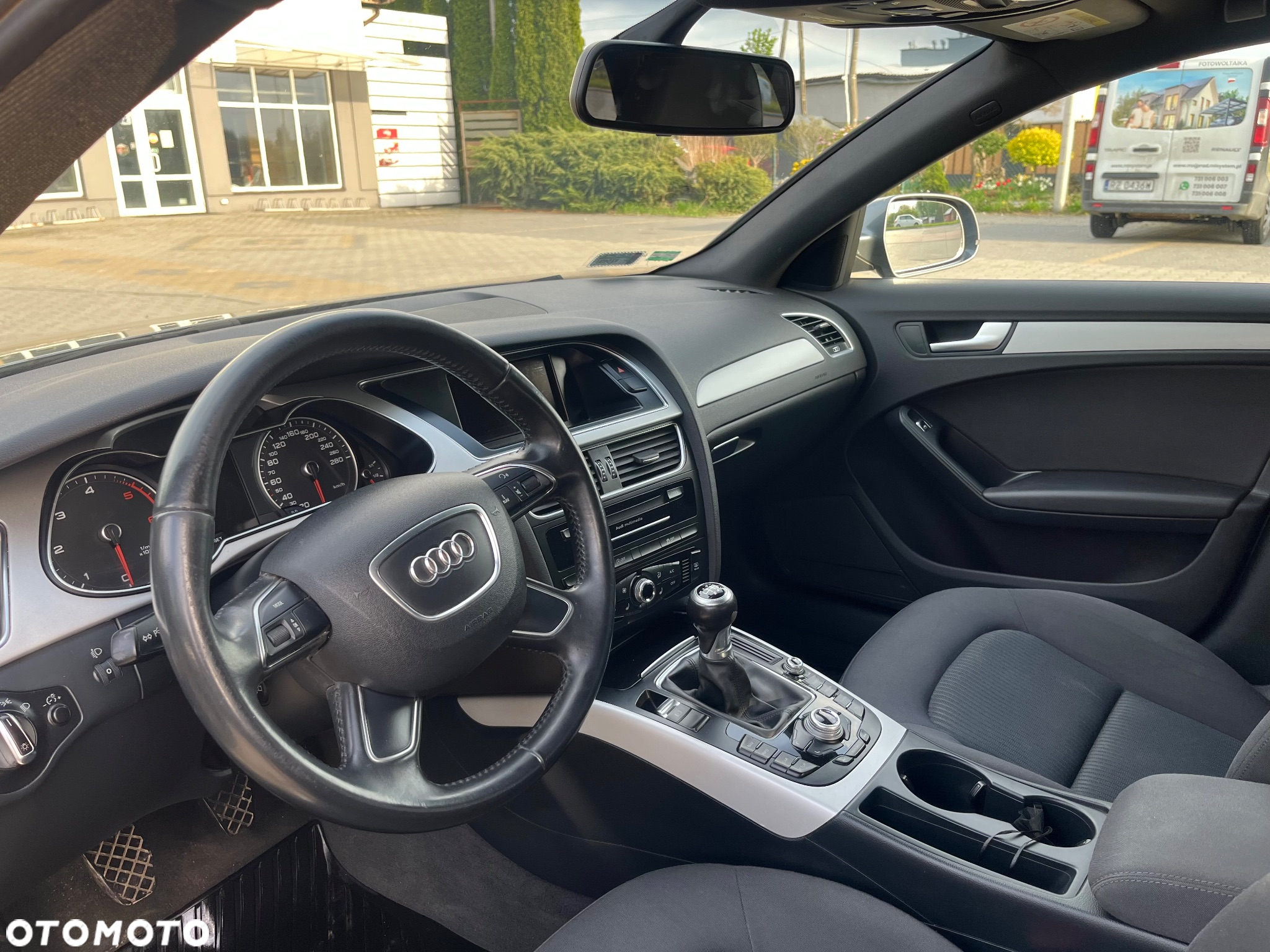 Audi A4 Avant 2.0 TDI DPF Ambiente - 11