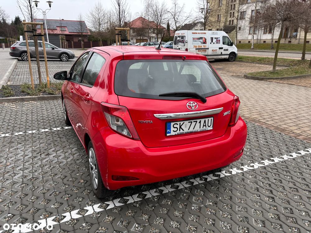 Toyota Yaris 1.33 Luna - 2